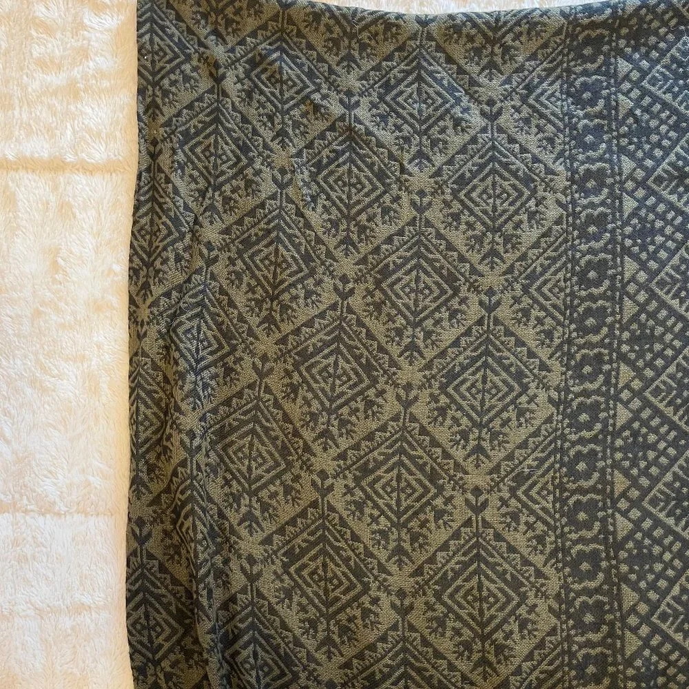 Sophisticated Wrap - Picture 4 of 4
